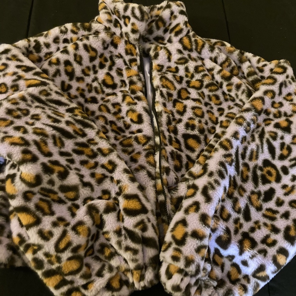 Leopard crop fox fur puffer